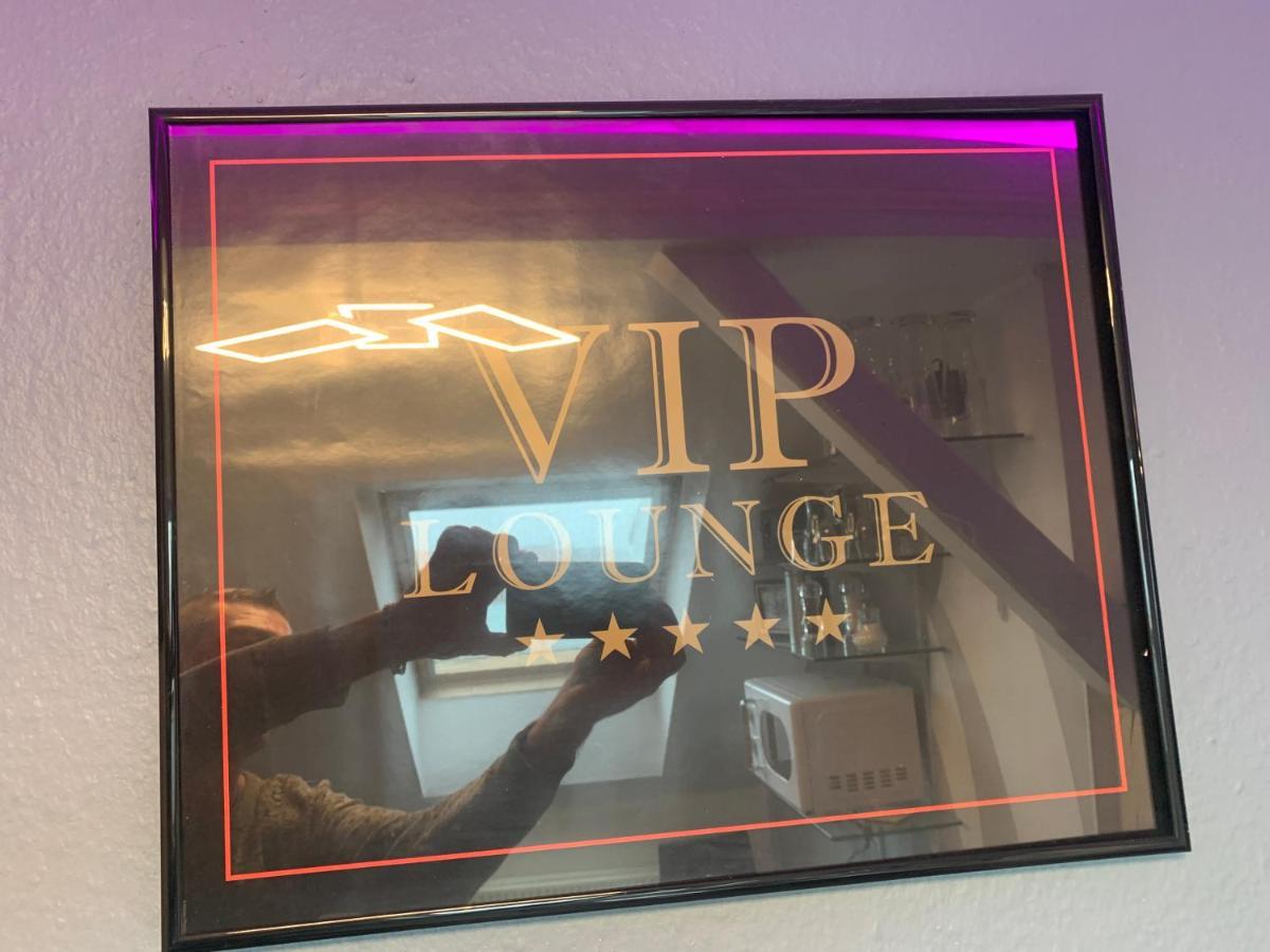 Best-Preis -Vip Lounge- Mit Netflix, Self-Check-In, Ebike Ladestation, Fahrradraum, Wlan Und Netflix - Direkt Am Elberadweg Im Herzen Von Wittenberge Exteriér fotografie